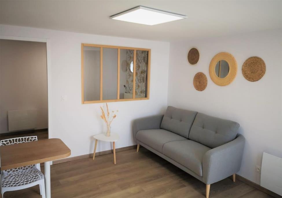 T1 Bis Proche Marais Avec Garage A Moto Apartment Bourges Bagian luar foto